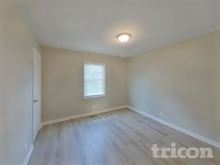 5235 W Calgary Rd — Photo 9