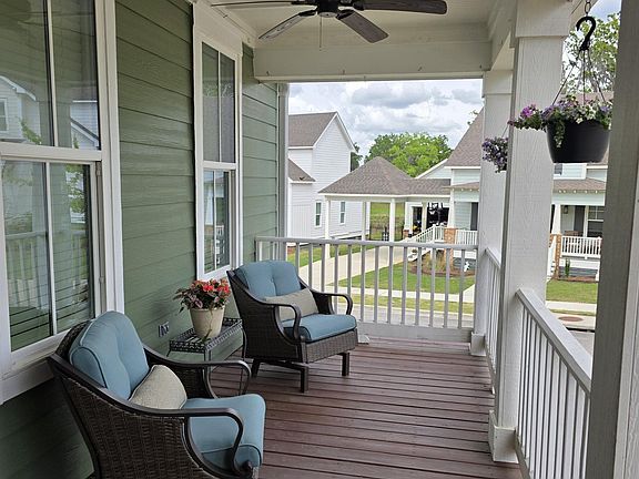 4th image of 153 Hillbrook Dr