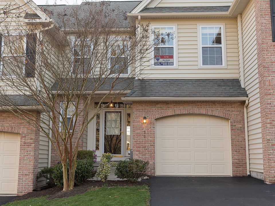 1st image of 235 Deepdale Dr