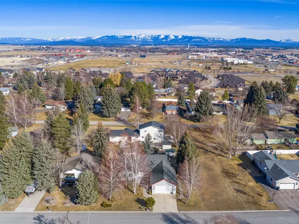 405 Summit Ridge Dr, Kalispell, MT 59901