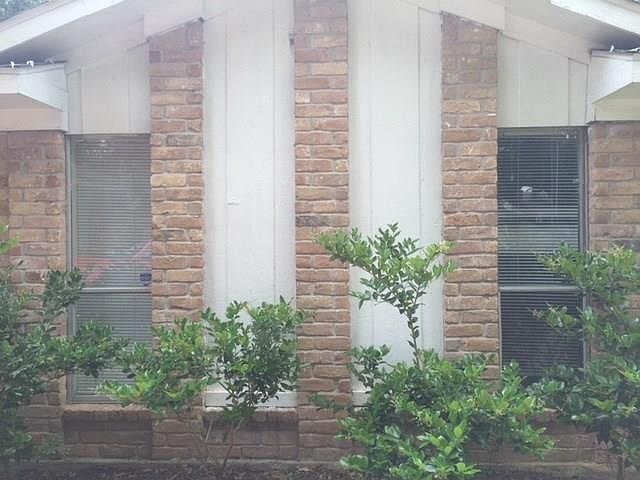 1st image of 4410 Jura Dr