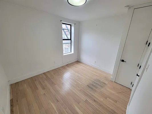 Rented by Bruma Realty LLC | media 6