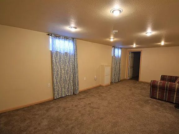 3rd image of 5305 Greybull Ave