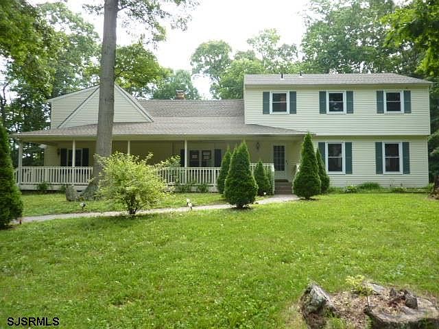1st image of 31 Hickory Dr
