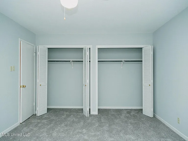 5125 Old Canton Rd #201 — Photo 18