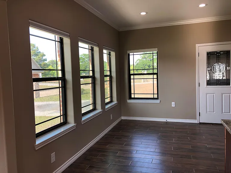102 Elkhorn Dr — Photo 6
