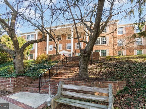3rd image of 7721 Tremayne Pl APT 312