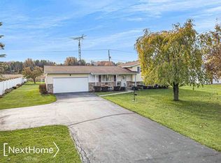 9173 Potter Rd, Flushing, MI 48433