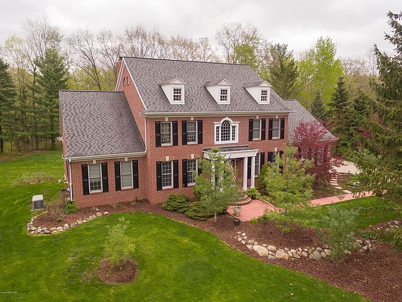 2nd image of 1411 Bridlewood Ln