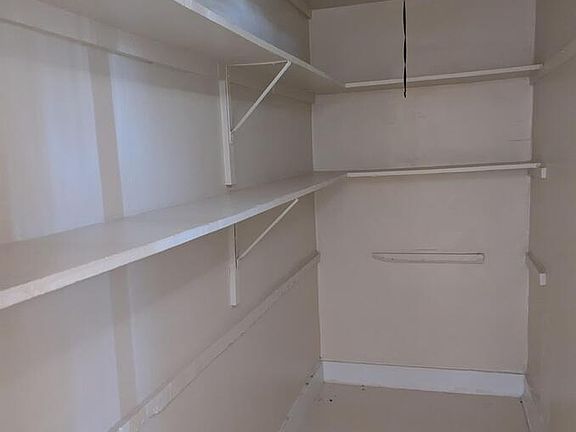 3rd image of 59 Daly Ave APT 2W