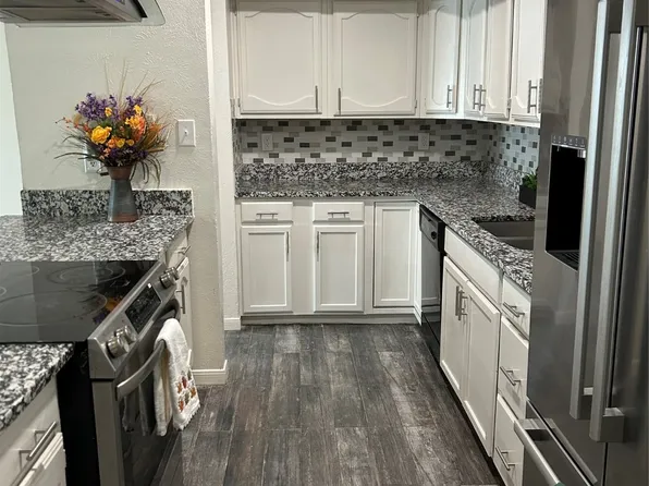 711 Netherland Pl, Arlington, TX 76017