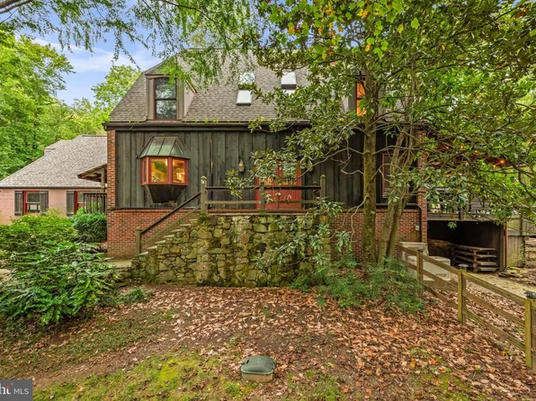 2001 Thurston Rd, Frederick, MD 21704