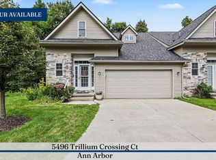 5496 Trillium Crossing Ct, Ann Arbor, MI 48103