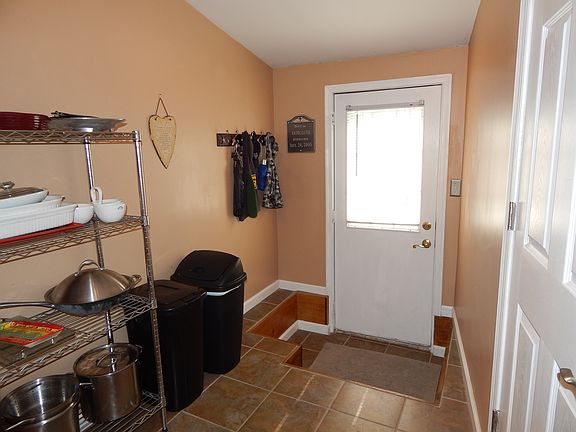 5th image of 134 2nd St