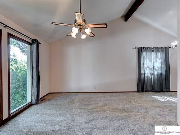 4th image of 6618 S 108th Ave