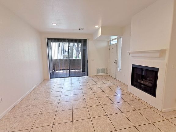 2nd image of 3540 Caminito El Rincon Unit 81