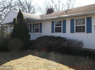 9405 Underwood St, Lanham, MD