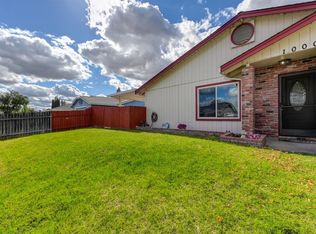 1000 Hayer Cir, Rio Linda, CA 95673