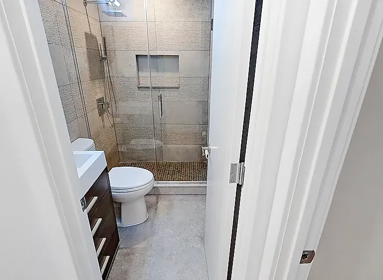 11 Stanton St #4DA — Photo 14