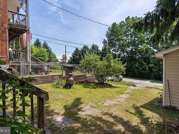 4th image of 342 N Cannon Ave