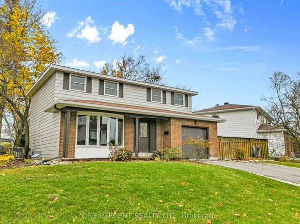 5 Parkridge Cres, Ottawa, ON K1B 3E6