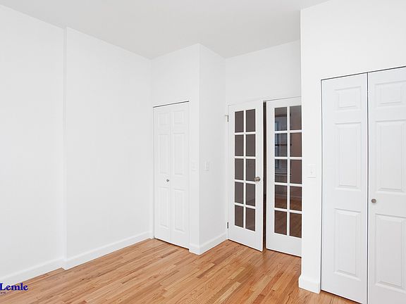 5th image of 305 E 78th St APT 4FW