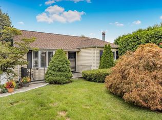 142 Croydon Rd, Yonkers, NY 10710