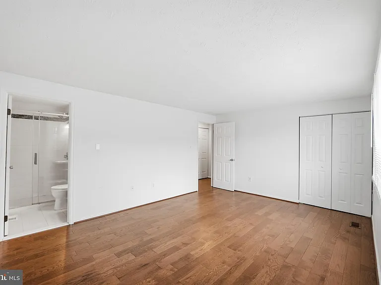 7 Leatherwood Ct — Photo 14