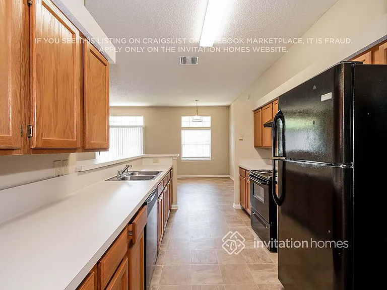 5335 Blue Pacific Dr W — Photo 2