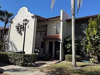 2 bed, 2.0 bath, 1304 sqft, $2,150 — Photo 1