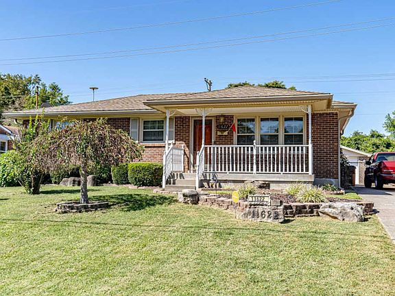 3rd image of 11622 Gamay Ln