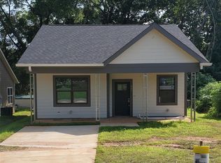 845 3rd Street Ct SW, Hickory, NC 28602