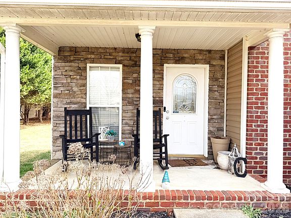 2nd image of 5876 Saint Peters Church Rd