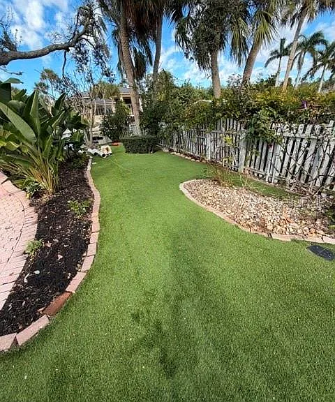 605 Lotus Ln — Photo 22