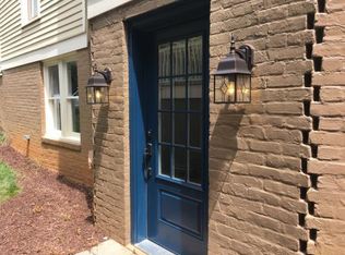 501 Cutler St APT 4, Raleigh, NC 27603