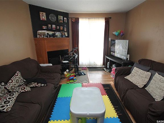 2nd image of UNIT 116-207C Tait PLACE