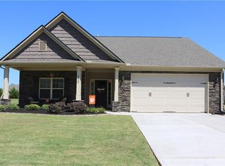 1020 Drakes Xing, Anderson, SC 29625