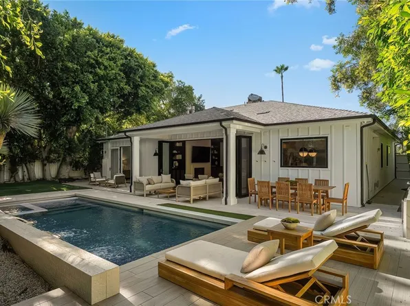 16130 Otsego St, Encino, CA 91436