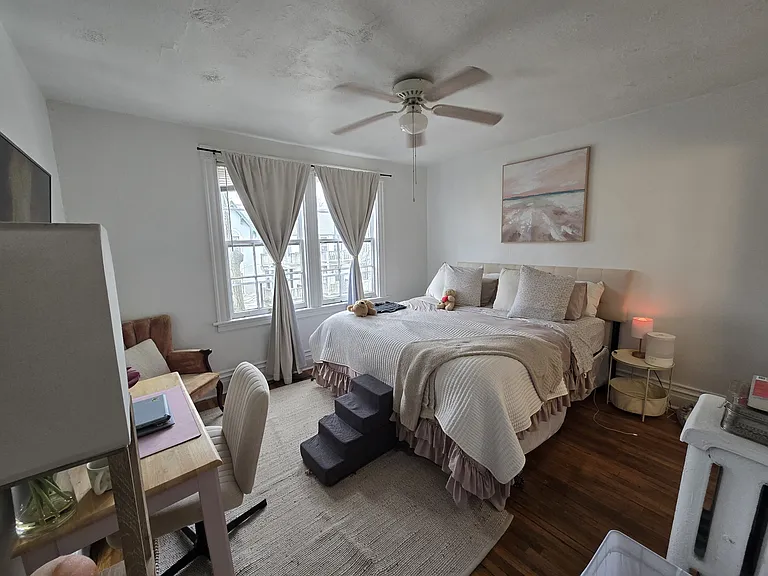 403 N Cleveland St — Photo 11