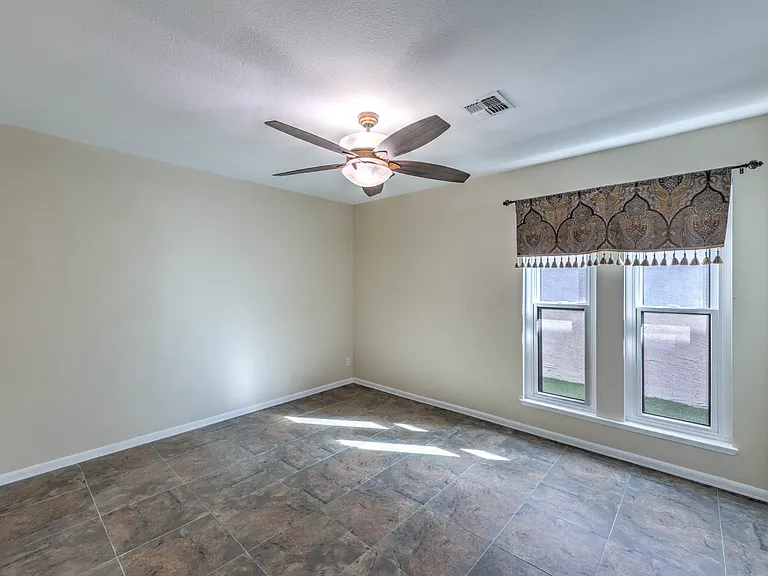 3953 Landsdown Pl — Photo 15