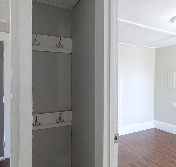 14 Cedar St — Photo 16