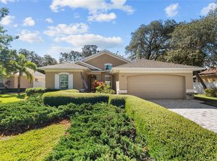 1574 River Ct, Tarpon Springs, FL 34689