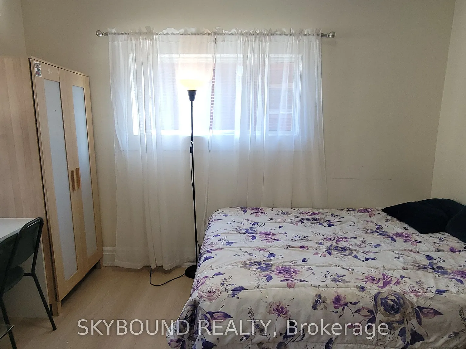 5 bed, $750 — Photo 3
