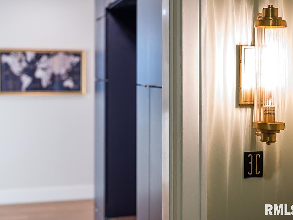 1st image of 1310 E Samuel Ave #3C