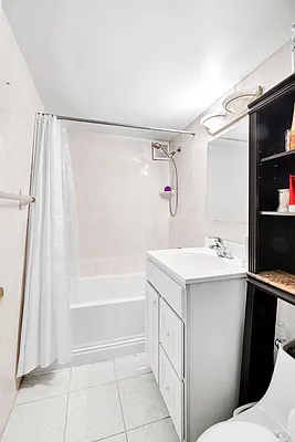 Rented by Compass | media 13