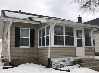2949 Davenport Ave, Davenport, IA