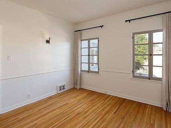 1st image of 2803 Francis Ave #3