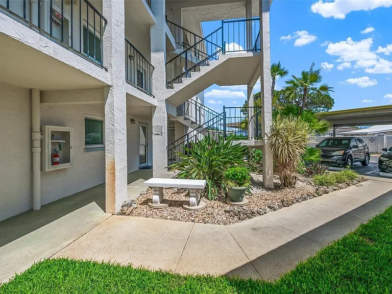 708 Tamiami Trl S #319 — Photo 38