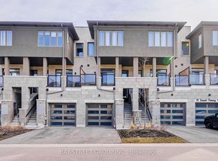 11 Donald Fleming Way, Whitby, ON L1R0N8