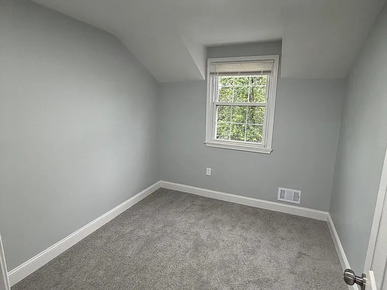 12928 Claxton Dr #6 — Photo 13